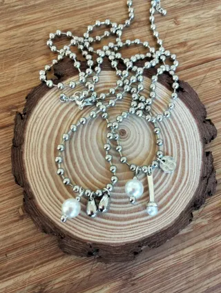 Collar doble estilo Uno de 50.