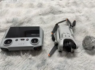 Dron DJI Mini 3 Pro Fly More Combo