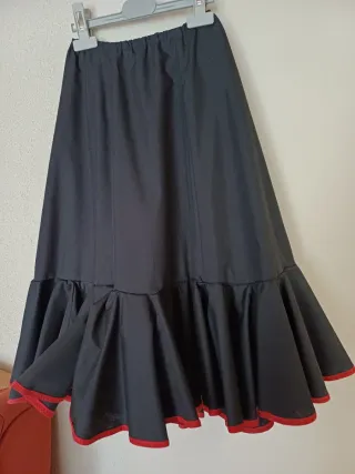 Falda Flamenco Niña Negra y Roja