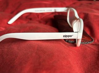 Occhiali da lettura Zippo bianchi + custodia rossa