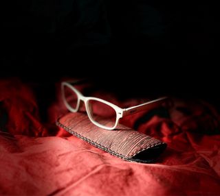 Occhiali da lettura Zippo bianchi + custodia rossa