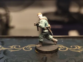 Pinto miniaturas de juegos de mesa