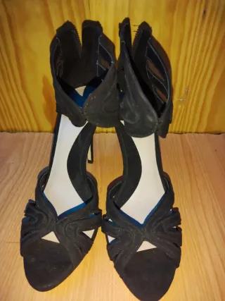 Sandalias de tacón negras
