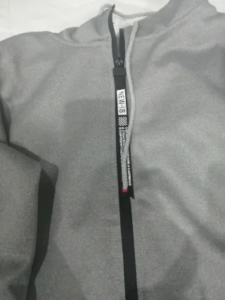 Conjunto Chándal Gris Sin Estrenar. TallaM, pero s