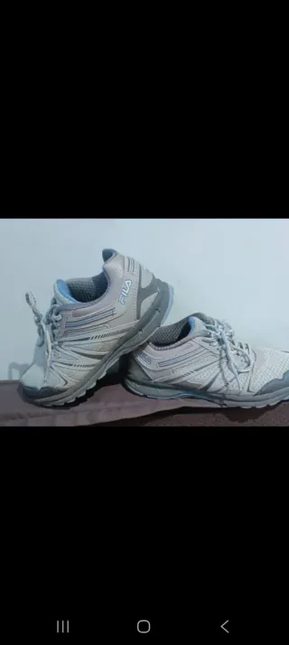 Zapatillas Fila Grises