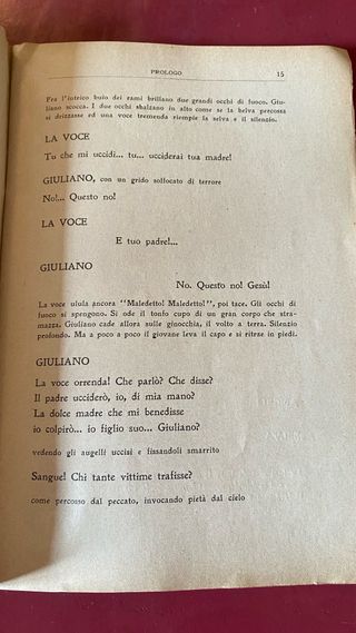 Libretto teatrale Giuliano