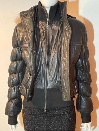 Cazadora de cuero ARMA negra con capucha