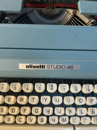 Máquina de escribir Olivetti