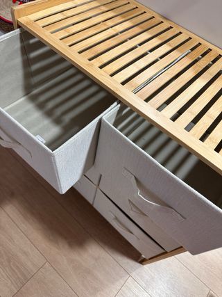 Cajonera de tela y bambú