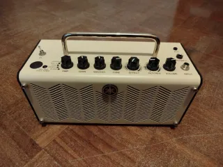 Yamaha THR5 Amplificador Guitarra