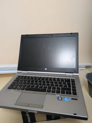 HP Elitebook 8470p Plata