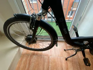 Bicicleta Eléctrica con Bolsa lleva dos baterías