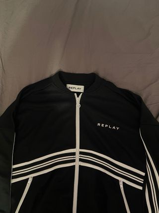 Chaqueta deportiva Replay negra