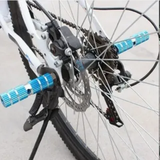 Estriberas bici aluminio 10cm