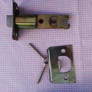 Pomos y pestillos de puerta