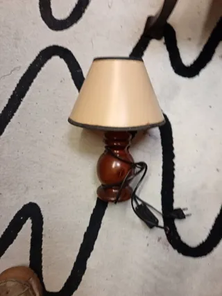 2 Lámparas de Mesilla Madera y Plástico