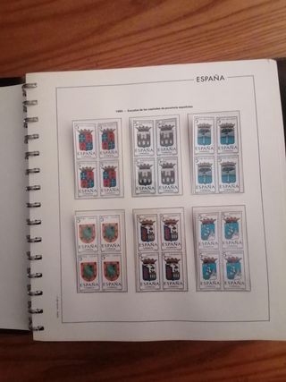 ÁLBUM SELLOS ESPAÑA AÑOS 1965 A 1969**MNH. BLOQUE
