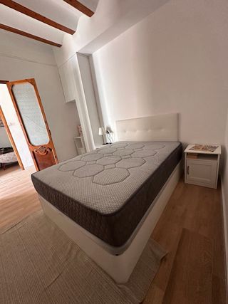 Canapés abatibles y colch nuevos