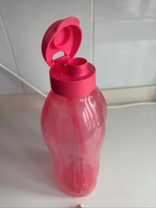 Botella de agua rosa Tupperware De 2 L ,