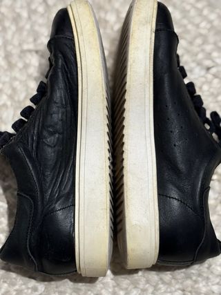 Zapatos de piel negros Mango