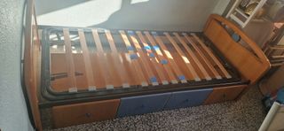 Estructura cama madera y metal con cajones
