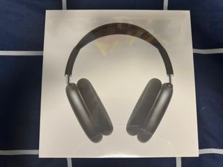 Apple AirPods Max Space Gray