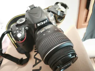 Cámara Nikon D3100 Negra