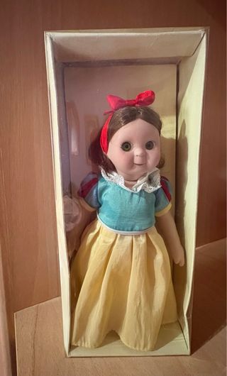 Muñeca Blancanieves Disney