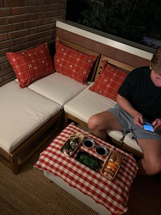 Sofá modular exterior madera y cojines