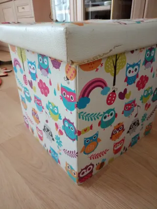 1 Puf almacenaje infantil búhos ó multicolor 38cm