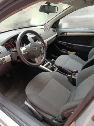 Opel Astra 2008