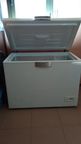 Congelador Arcon Beko Blanco