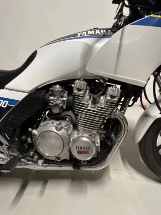 Yamaha XJ900 - 1987