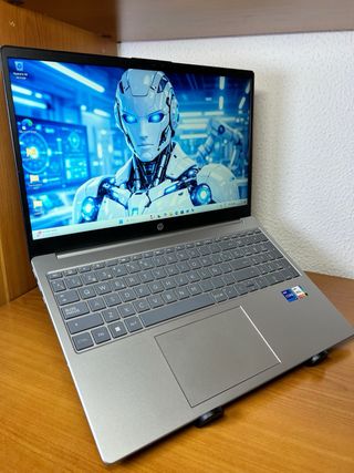Portátil HP i7 Gris Plata