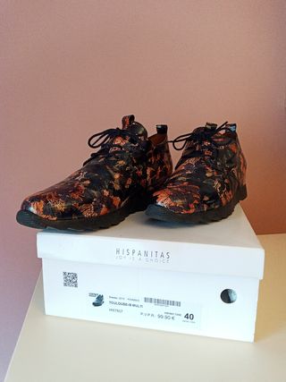 Zapatos cordones señora.