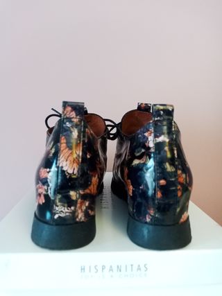 Zapatos cordones señora.