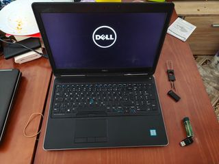 Dell Precision 7510 | i7 | 32GB RAM | 1TB SSD