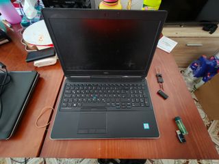 Dell Precision 7510 | i7 | 32GB RAM | 1TB SSD