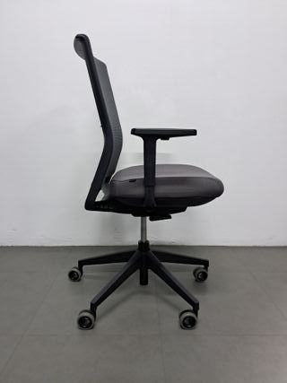 Silla ACTIU STAY ergonómica malla pro