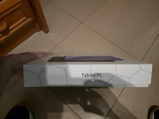 Nueva Tablet con Teclado y Funda