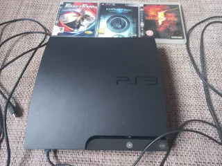Consola PS3 Negra CECH-2004B + 3 Juegos