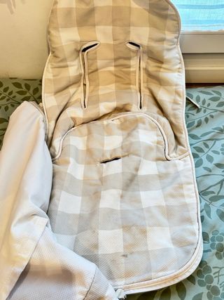 Saco para silla de bebé a cuadros