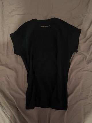 Camiseta Emporio Armani Negra Logo Madera