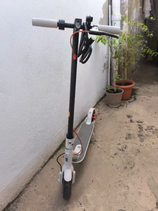 Patinete Xiaomi Mi Electric Scooter 3 Blanco