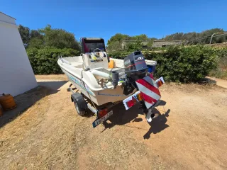 Embarcación Open 450 con motor Yamaha