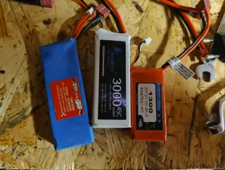 Batterie Lipo 2S KRC con caricabatterie