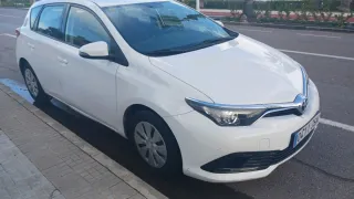 Toyota Auris 2016
