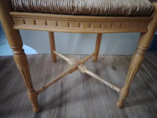 Sillas de madera con asiento de enea (3unidades)