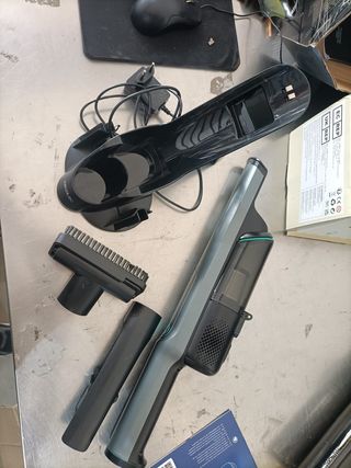 - Cecotec Aspirador de Mano sin Cables Conga Roc