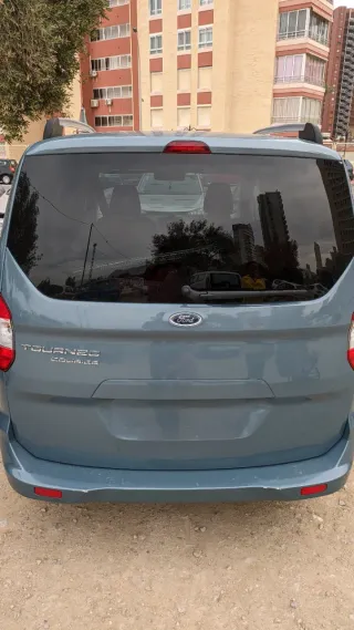 Ford Tourneo Courier